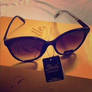 Gisselle Womans Sunglasses